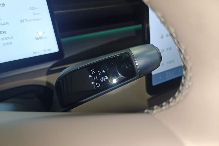 Used XPeng X9 2025 740 Ultra-Long Range Max
