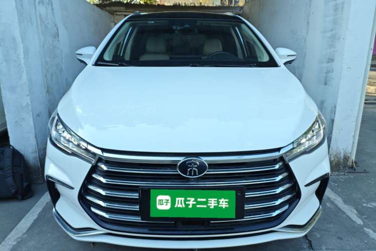 Used BYD Song MAX New Energy 2022 DM-i 105KM Flagship Model
