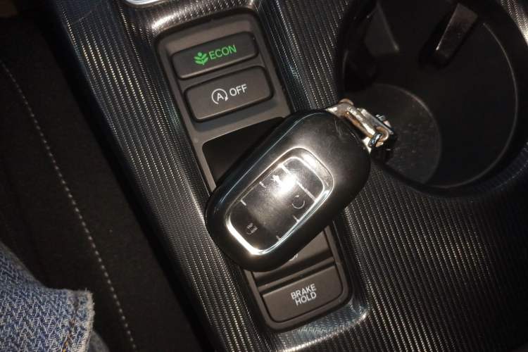 Used Honda Civic 2023 240TURBO CVT Dynamic · Center Stage Special Edition