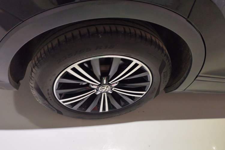 Used Volkswagen Tiguan L 2021 330TSI Automatic Two-Wheel Drive Comfort Edition
