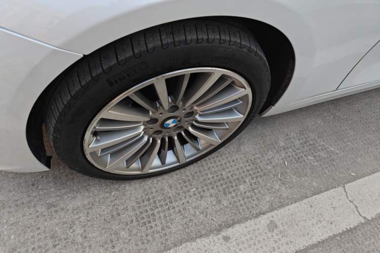 Used BMW 3 Series 2019 320Li Fashion Model
