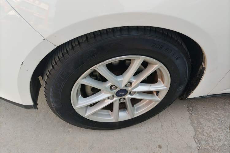 Used Ford Focus 2018 Two-Door Classic EcoBoost 125 Automatic Supercharged Style SmartDrive Edition