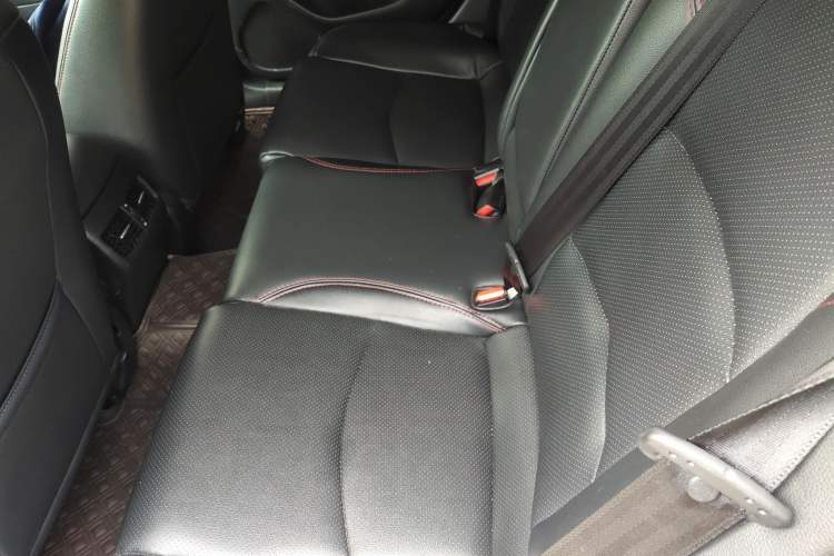 Used Mazda Mazda 3 Axela 2017 Sedan 1.5L Automatic Luxury Model Emission Standard China V
