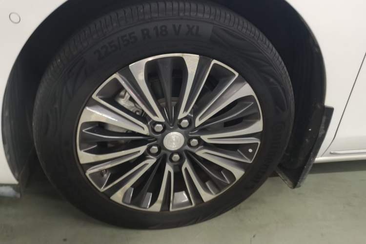 Used Buick GL8 2023 ES Lu Zun Luxury Model
