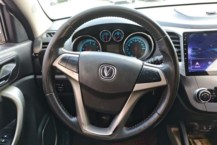 Used Changan CS35 2012 1.6L Manual Luxury Model China IV Standard