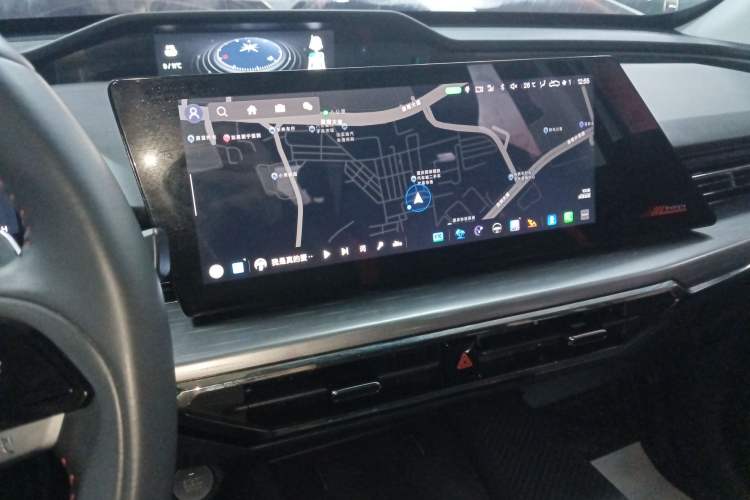 Used Oshan Z6 2022 Blue Whale 1.5T DCT Smart Edition