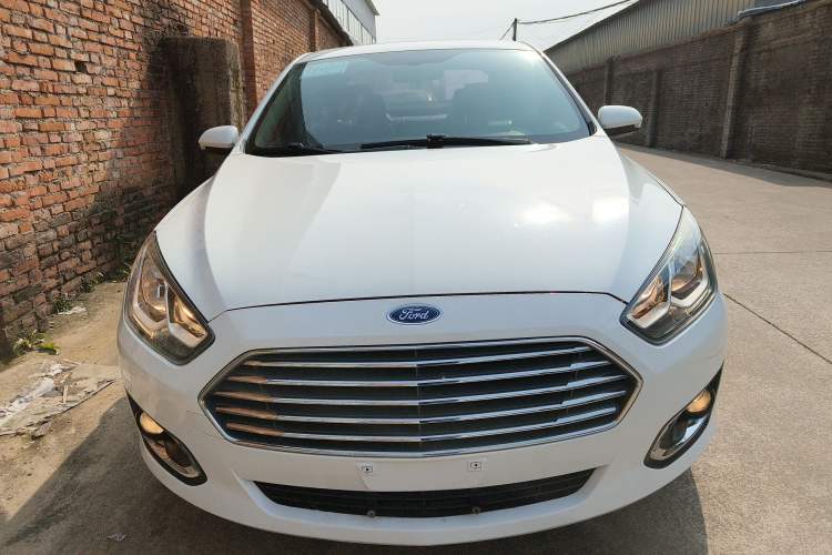 Used Ford Escort 2017 Happiness Edition 1.5L Automatic Fashion Version