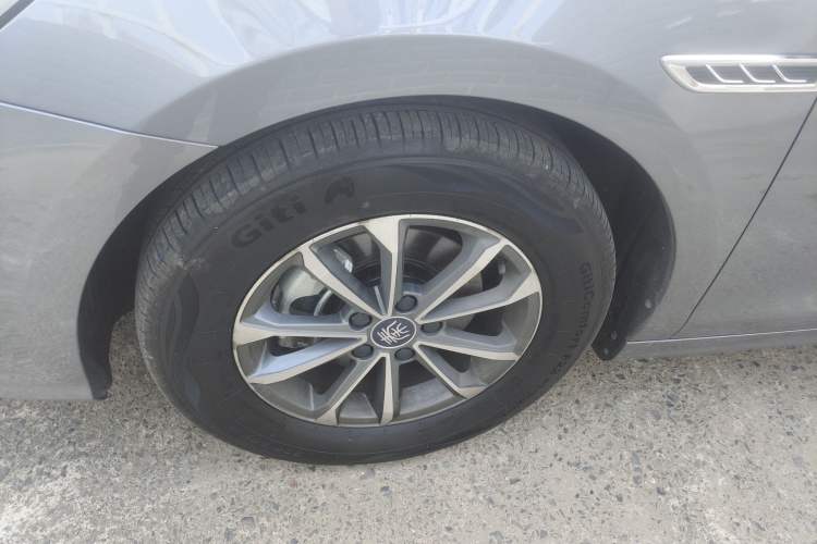 Used BYD Qin PLUS 2024 HONOR Edition DM-i 55KM Leading Model