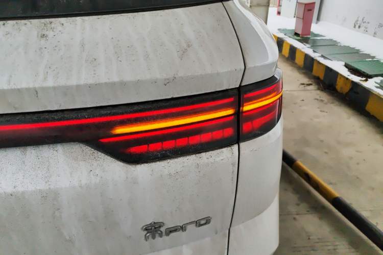 Used BYD Song Pro New Energy 2024 HONOR Edition DM-i 110KM Excellence Model
