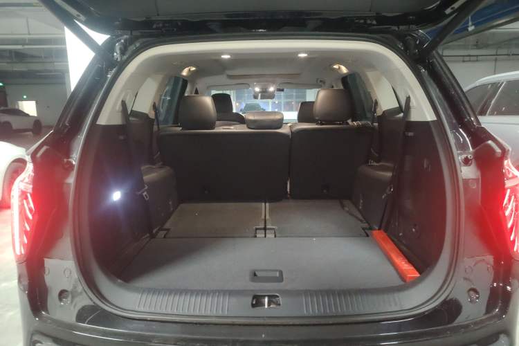 Used Hongqi HS7 PHEV 2024 2.0T PHEV Two-Wheel Drive Flagship Edition 7 Seats
