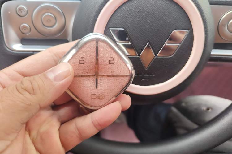 Used Wuling Bingo 2024 333 km Enjoyment Version
