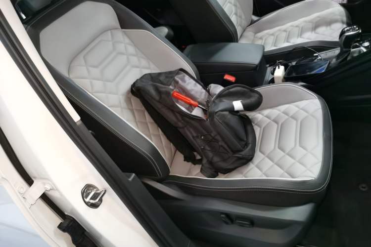 Used Volkswagen Tayron 2023 300TSI Two-Wheel-Drive Luxury Plus Advanced Edition