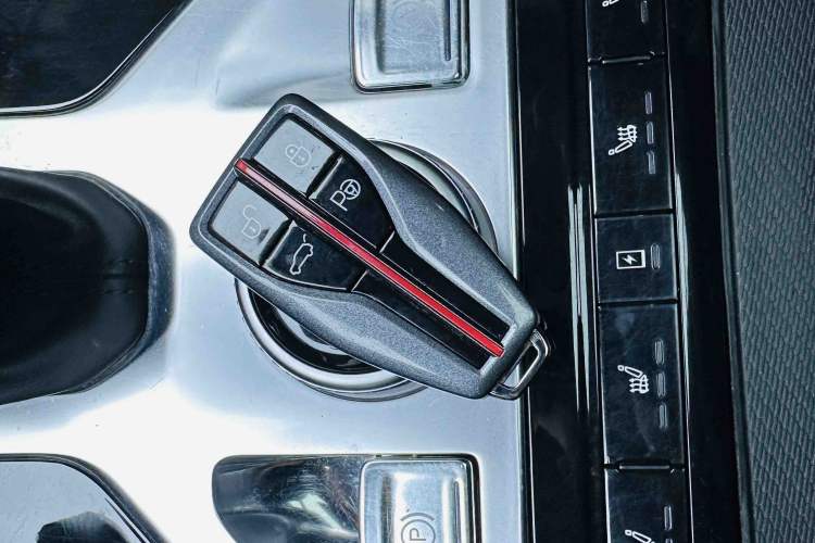 Used Hongqi HS5 2019 2.0T Smart Connect Flagship Edition