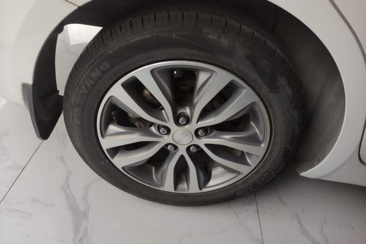 Used Buick GT 2019 18T Automatic Connected Elite Model China V Standard
