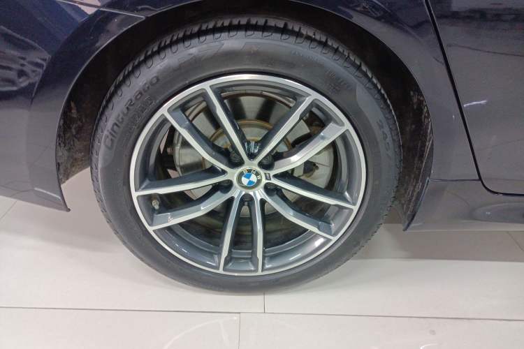 Used BMW 5 Series New Energy 2021 535Le M Sport Package
