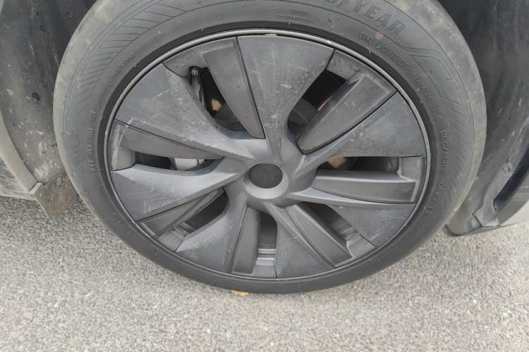 Used Tesla Model Y 2024 Rear-Wheel-Drive Version