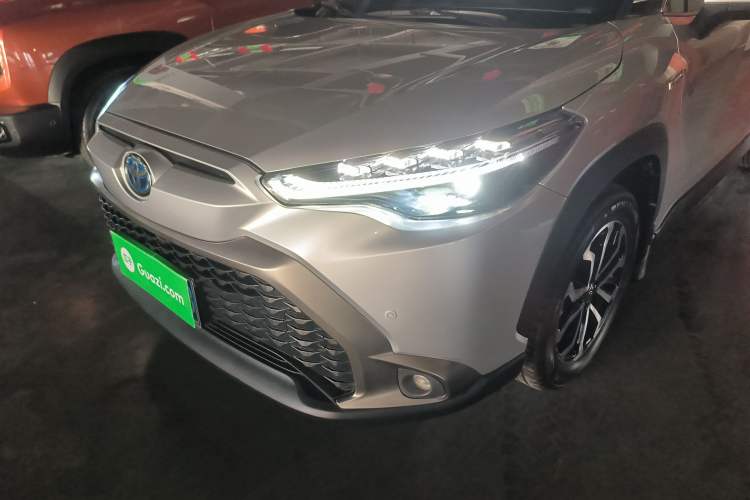 Used Toyota FRONTLANDER 2023 2.0L Smart Electric Hybrid Dual-Engine Luxury Edition
