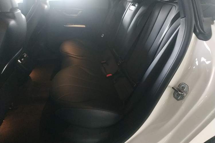 Used Mercedes-Benz EQE 2022 350 Pioneer Edition