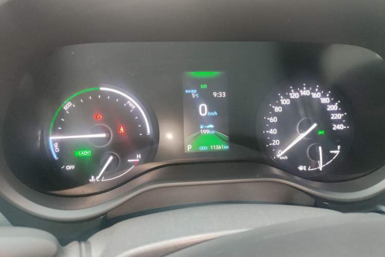 Used Toyota Sienna 2024 2.5L Hybrid Luxury Edition
