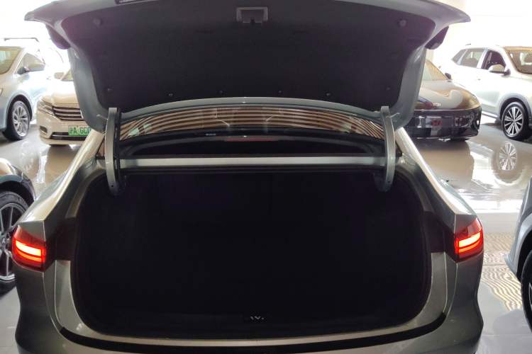 Used Roewe D6 2025 520km Smart Enjoyment Version
