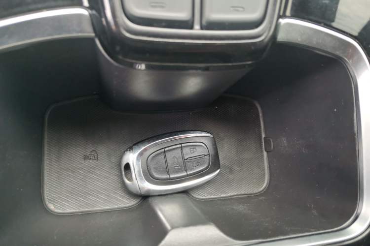 Used SAIC MAXUS G50 2019 1.5T Automatic Luxury Edition China VI Standard
