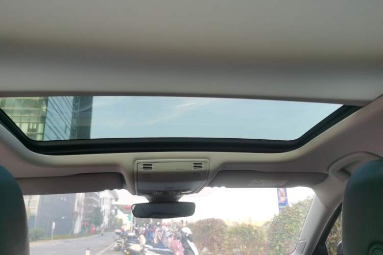 Used Volkswagen Sagitar 2023 200TSI DSG Excellence Edition
