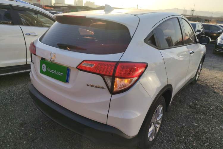 Used Honda Vezel 2019 1.5L CVT Pioneer Edition China VI
