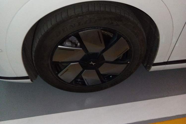 Used XPeng X9 2024 610 Long-Range Pro
