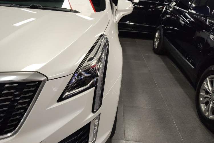 Used Cadillac XT5 2021 2.0T Two-Wheel Drive Luxury Version