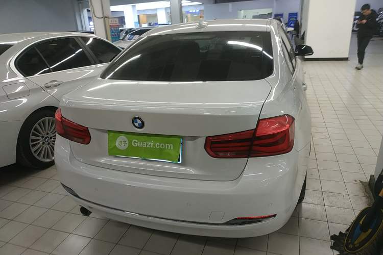Used BMW 3 Series 2017 318Li Fashion Model
