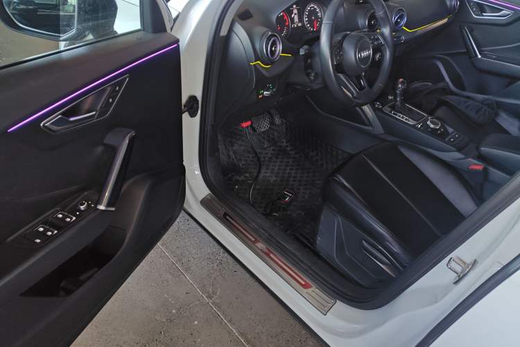 Used Audi Q2L 2018 35 TFSI Launch Exclusive Edition China V