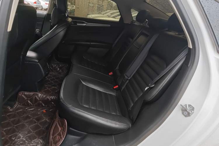 Used Ford Mondeo 2017 EcoBoost 200 Stylish Model
