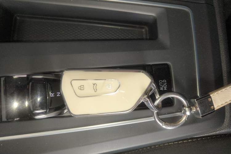 Used Volkswagen Golf 2023 Facelift 280TSI DSG R-Line Lite
