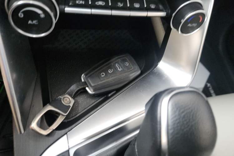 Used Geely Auto Binray 2018 14T CVT Binyi Edition