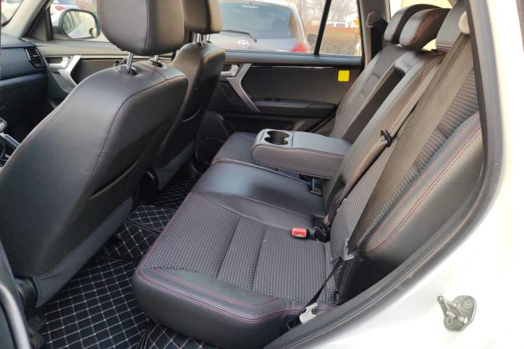 Used Chery Tiggo 3 2016 1.6L Manual ZhiShang Edition
