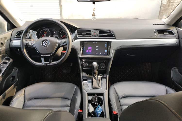 Used Volkswagen Lamando 2015 280TSI DSG Comfort Edition