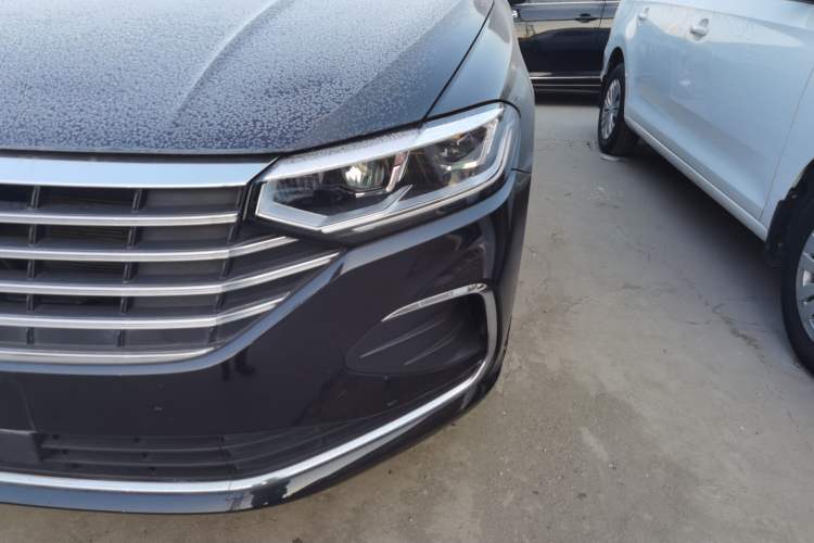 Used Volkswagen Lavida 2024 1.5L Automatic 5 Million Edition
