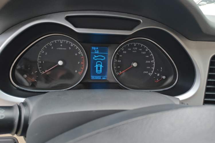 Used Haima M8 2017 1.8T Automatic Model
