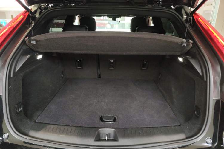 Used Cadillac XT4 2020 Revised Version 28T Two-Wheel Drive Tech Edition
