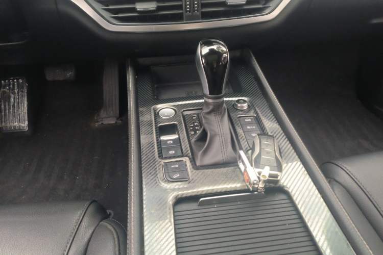 Used BYD Tang 2018 2.0T Automatic SmartConnect Prestige 7-Seater China V Standard