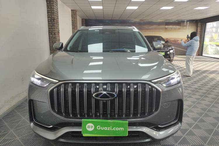 Used Chery Tiggo 9 2023 2.0T Dual-Clutch Two-Wheel Drive Luxury Edition 5 Seats