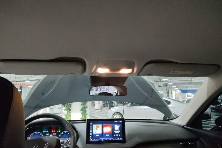 Used Hongqi E-QM5 2023 Revised Version Basic Travel Edition
