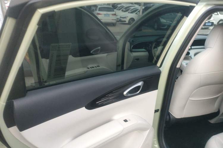 Used  Geome 2025 310km Youth Edition