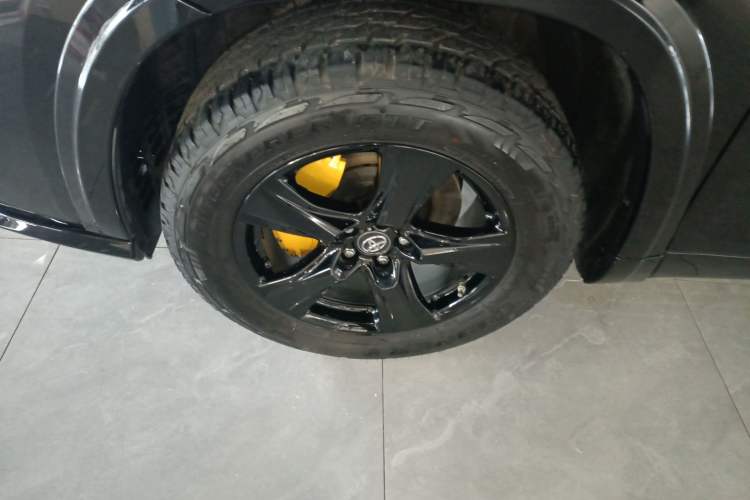 Used Toyota Highlander 2023 2.5L Smart Electric Hybrid Dual-Engine Two-Wheel Drive Elite Version 5 Seats