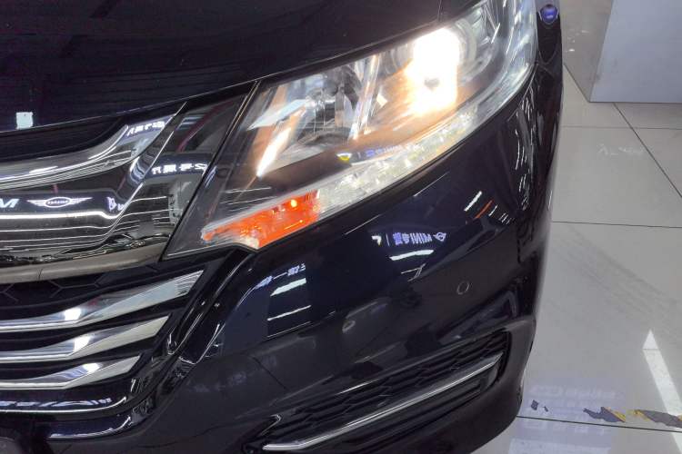 Used Honda Odyssey 2018 2.4L Luxury Edition
