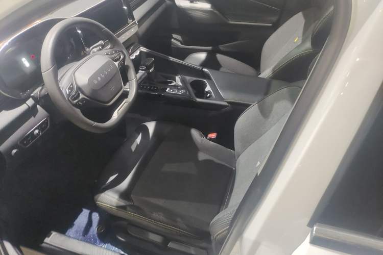 Used Baojun Valli 2021 1.5T Yili Pasture CVT Luxury Model