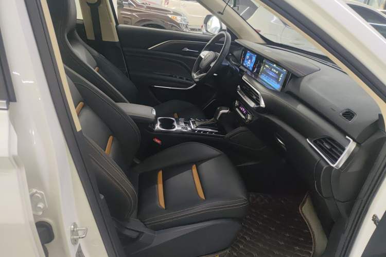 Used Bestune T77 2019 230 TID Automatic Luxury Version National V
