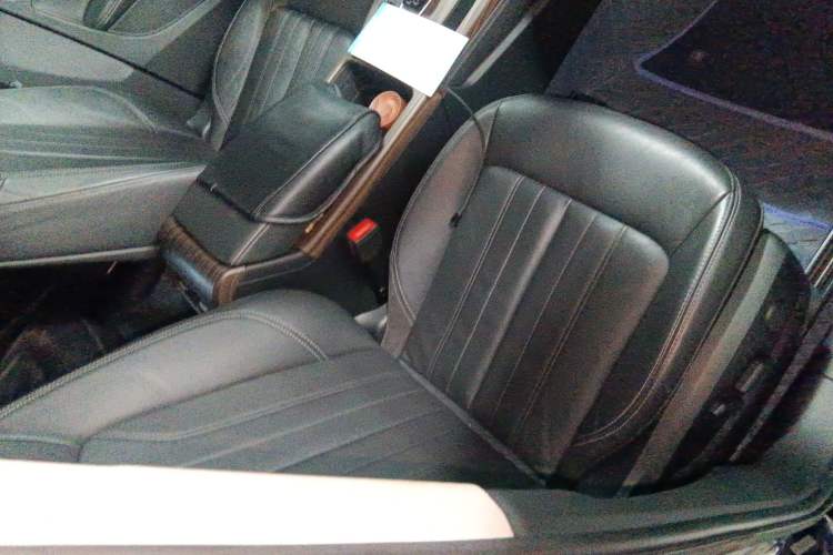 Used Audi Q5L 2020 Updated 40 TFSI Prestige Fashion Edition
