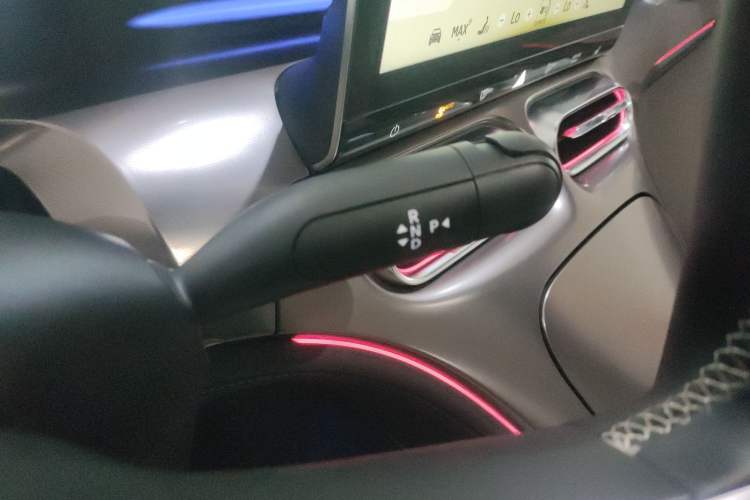 Used  #1 2024 Dynamic Luxury Edition