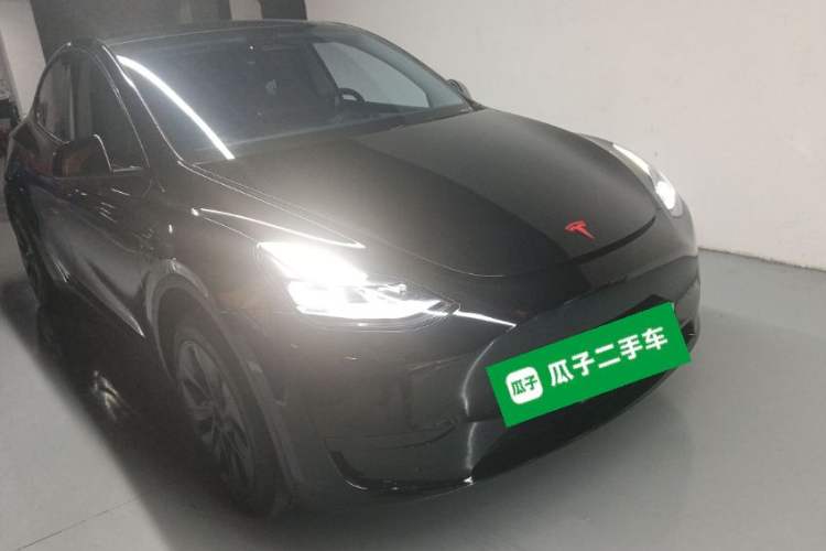 Used Tesla Model Y 2023 Rear-Wheel-Drive Version